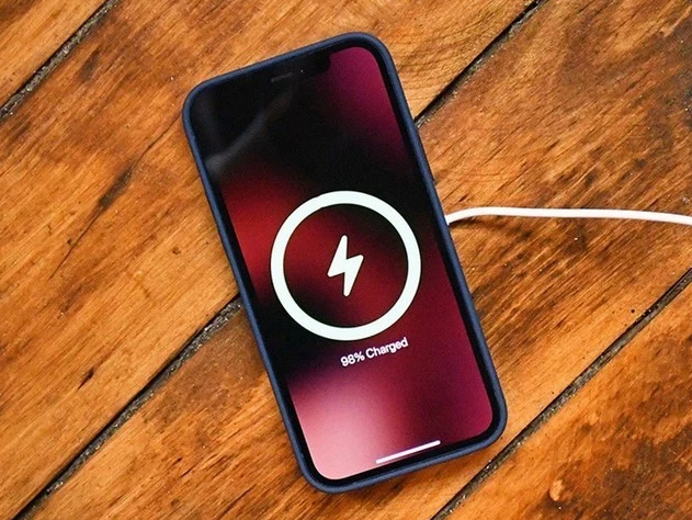 三穗苹果手机维修分享iPhone 12可以随便充电吗 
